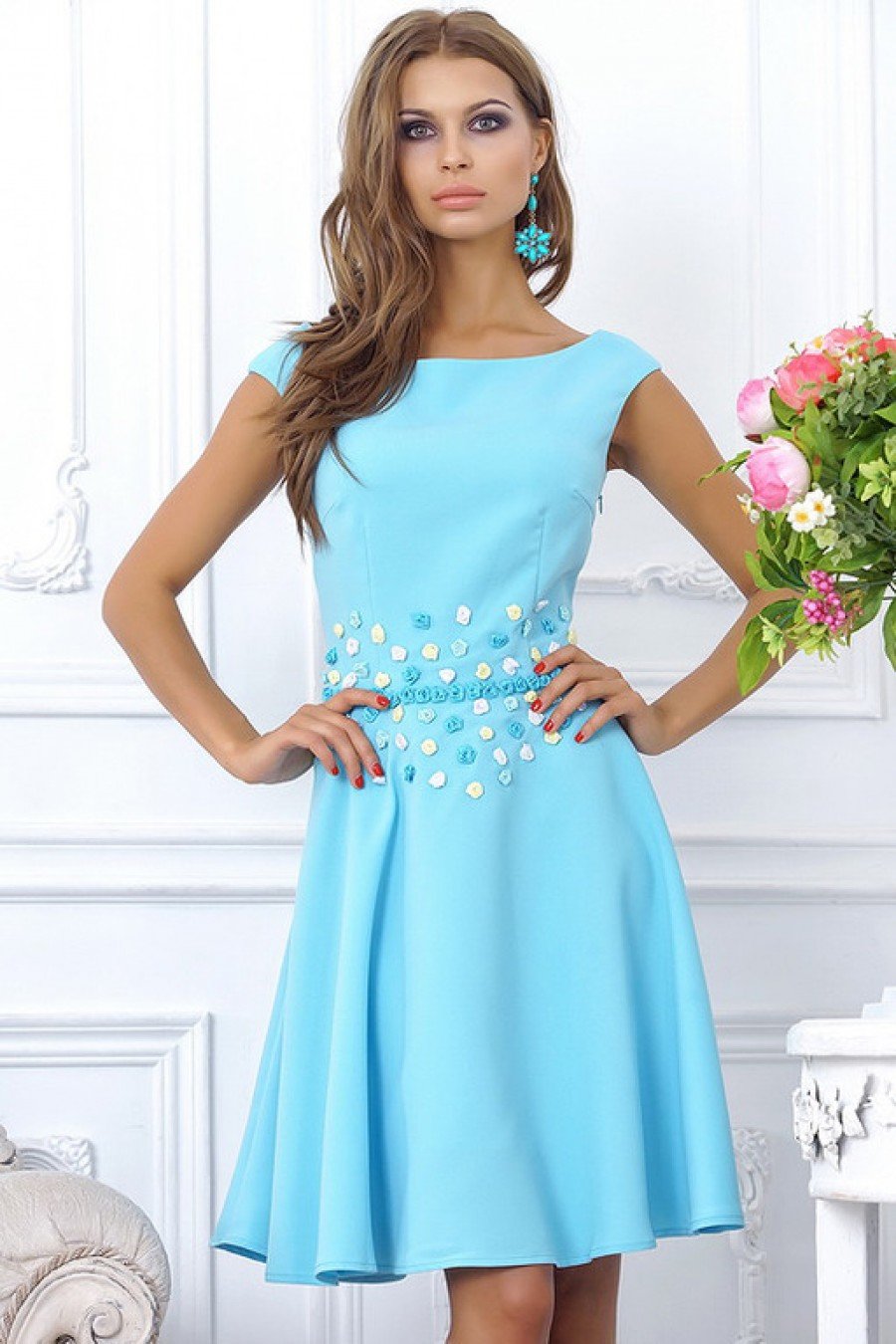 нарядное платье голубое фото
