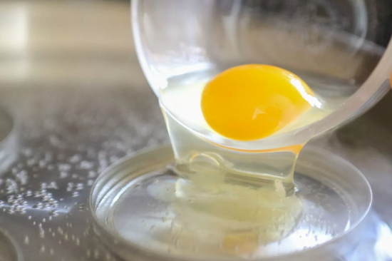 Сколько варить яйцо пашот в воде?