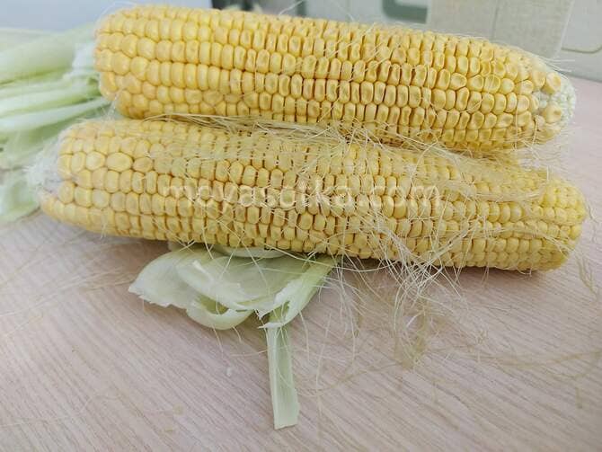 Фото очищенной кукурузы